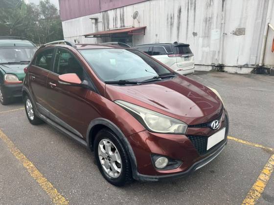 HYUNDAI HB20X 1.6 16V PREMIUM FLEX 4P AUTOMÁTICO